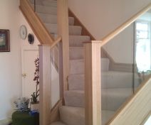 One Quarter Turn Oak Staircase with Glass Banisters 